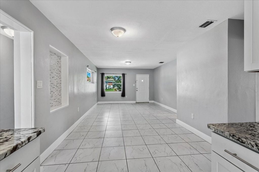 Image 7 of property listing at 3522 PRICE AVENUE, Orlando, FL 32806