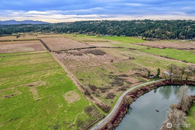 27411 NE 100th Street, Carnation, WA 98014