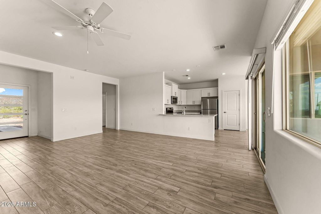 47821 N 43RD Avenue, New River, AZ 85087 — photo 4
