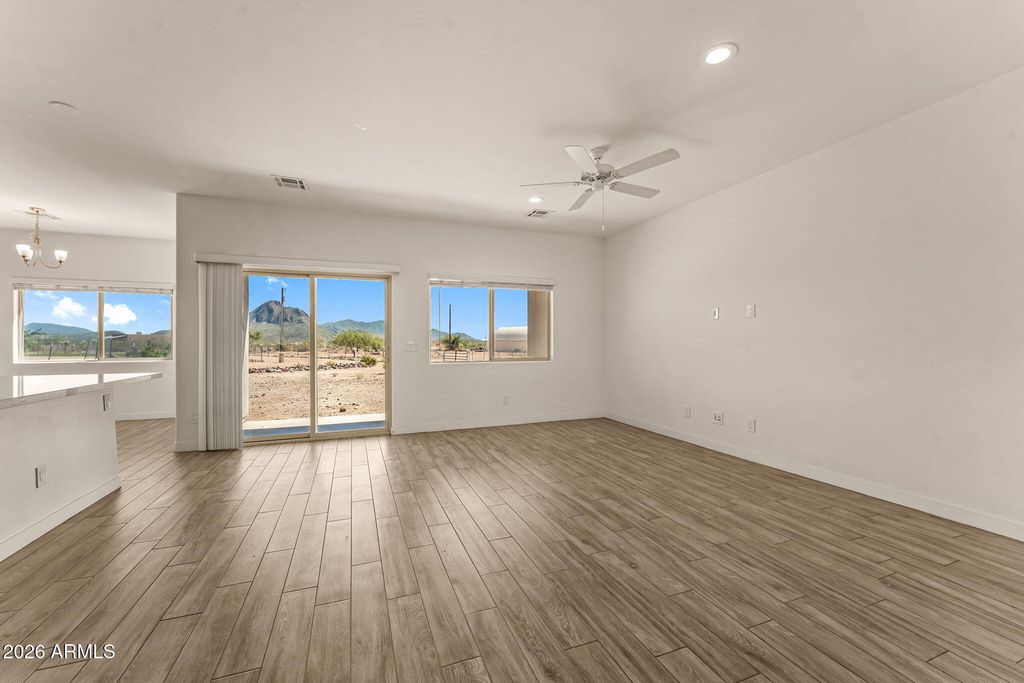 47821 N 43RD Avenue, New River, AZ 85087 — photo 5