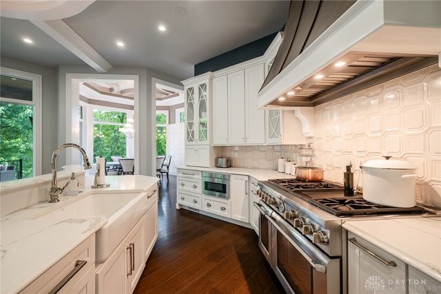 2081 Forest Bend Drive, Beavercreek Twp, OH 45385