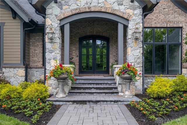 2081 Forest Bend Drive, Beavercreek Twp, OH 45385