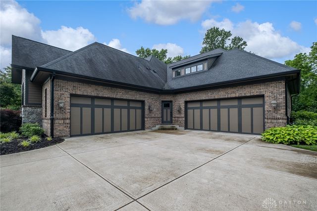 2081 Forest Bend Drive, Beavercreek Twp, OH 45385