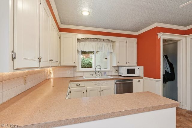 3422 Yale Avenue NW, Canton, OH 44709