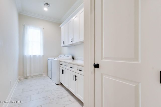 210 Treescape Drive, Lafayette, LA 70508