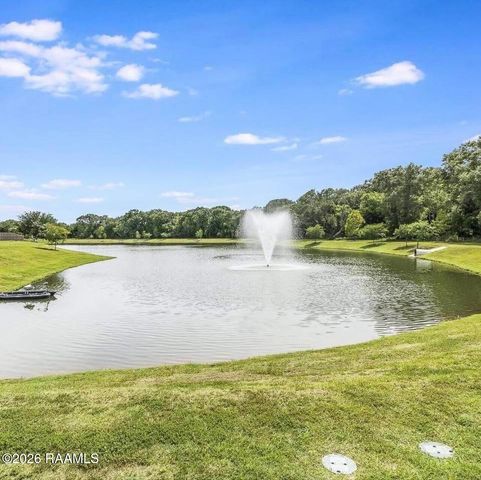 210 Treescape Drive, Lafayette, LA 70508