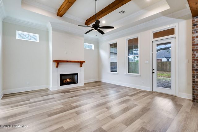 210 Treescape Drive, Lafayette, LA 70508