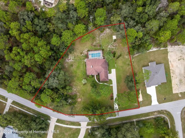 3275 W Daffodil Drive, Beverly Hills, FL 34465