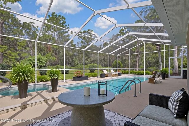 3275 W Daffodil Drive, Beverly Hills, FL 34465