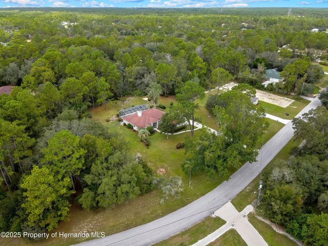 3275 W Daffodil Drive, Beverly Hills, FL 34465