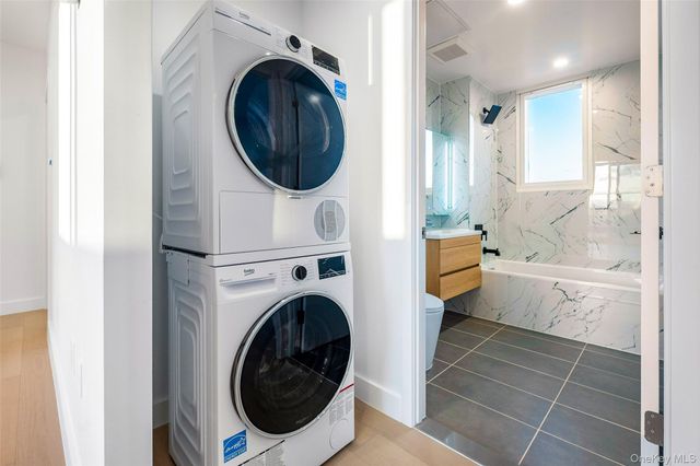150-02 Northern Boulevard 6A, Flushing, NY 11354