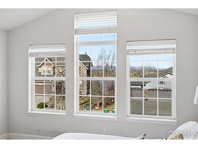 907 Weston Cir, Erie, CO 80516