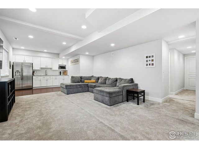 907 Weston Cir, Erie, CO 80516