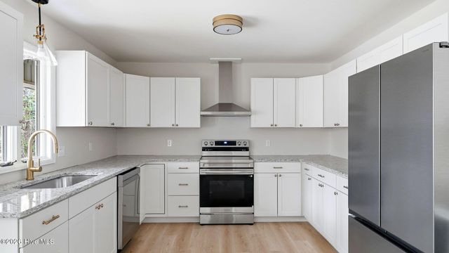 102 Scuppernong Court, Seven Lakes, NC 27376