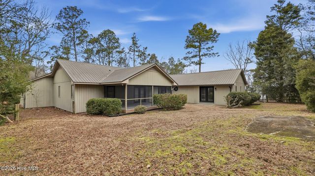102 Scuppernong Court, Seven Lakes, NC 27376