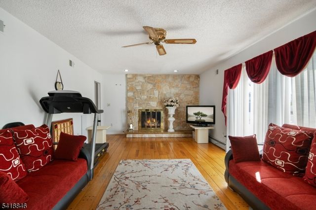 81 Hastings Ave, Nutley Twp., NJ 07110