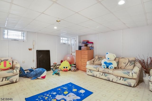 81 Hastings Ave, Nutley Twp., NJ 07110