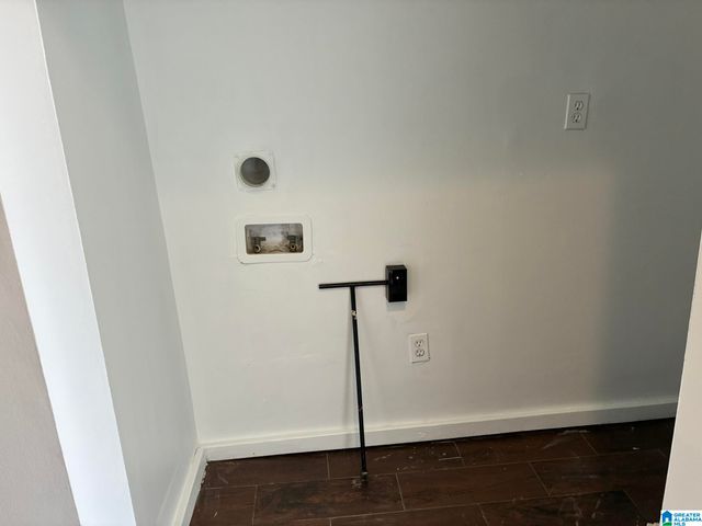 111 2ND AVENUE SW, Birmingham, AL 35211