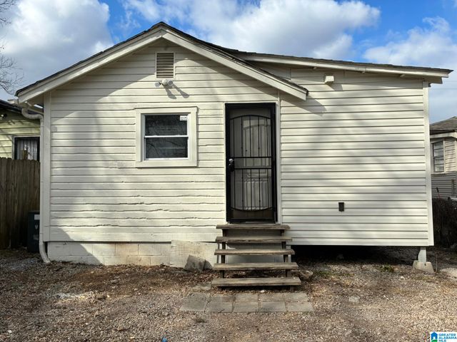 111 2ND AVENUE SW, Birmingham, AL 35211