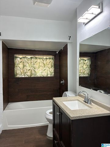 111 2ND AVENUE SW, Birmingham, AL 35211