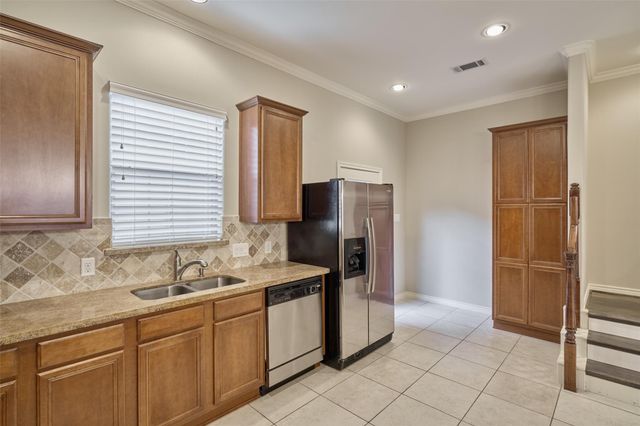 2738 Misty Heath Lane, Houston, TX 77082