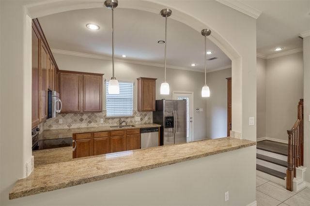 2738 Misty Heath Lane, Houston, TX 77082
