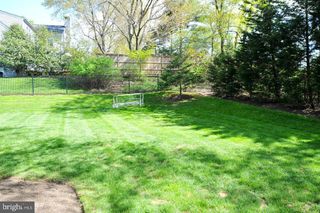 9308 WINTERSET DR, Potomac, MD 20854