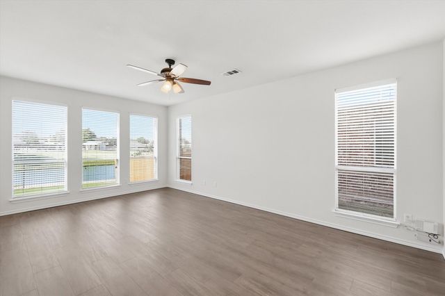 12801 Parkersburg Drive, Fort Worth, TX 76244
