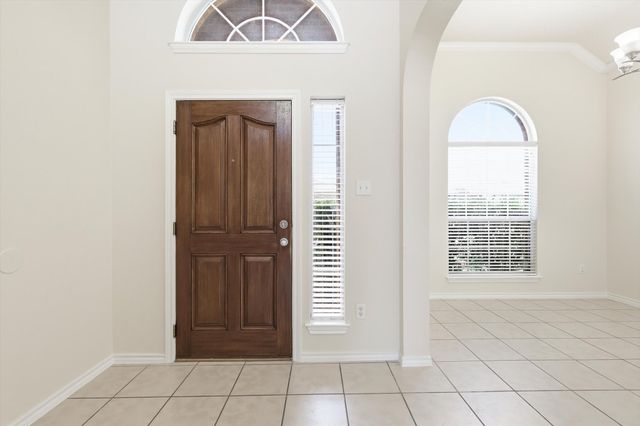 12801 Parkersburg Drive, Fort Worth, TX 76244