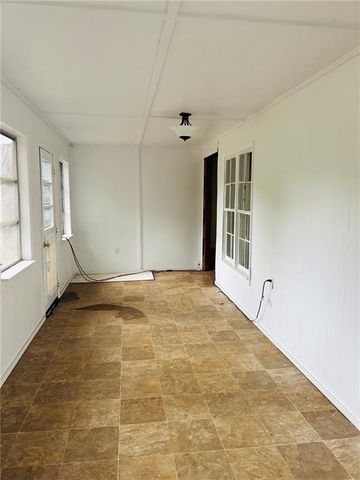 8835 Jot Em Down Road, Gainesville, GA 30506