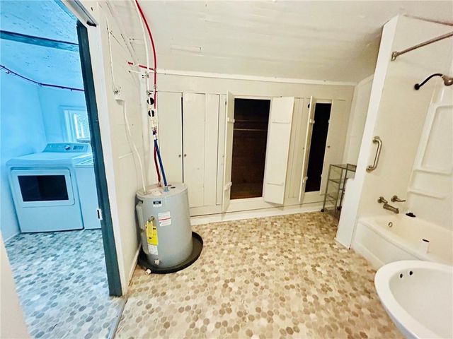 8835 Jot Em Down Road, Gainesville, GA 30506