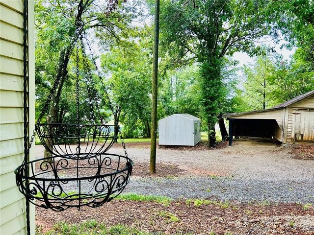 8835 Jot Em Down Road, Gainesville, GA 30506