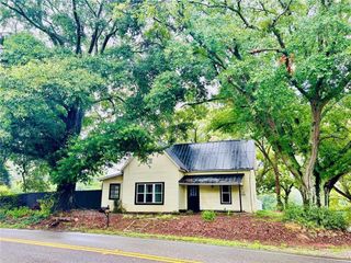 8835 Jot Em Down Road, Gainesville, GA 30506
