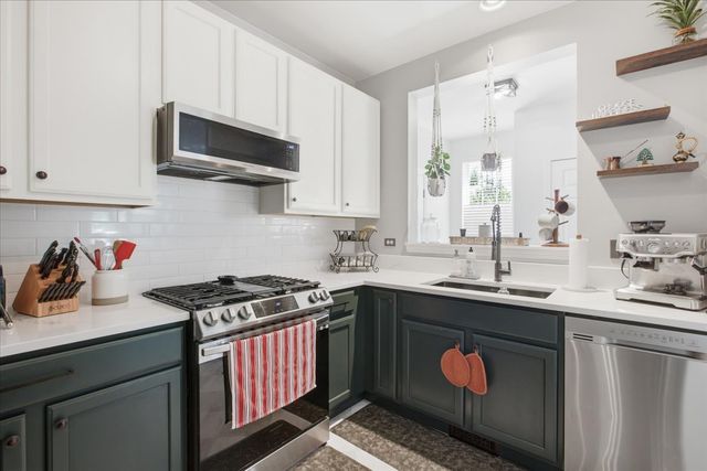 3097 Falling Waters Lane 0, Lindenhurst, IL 60046