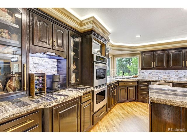 1851 Gore Dr, Larkspur, CO 80118
