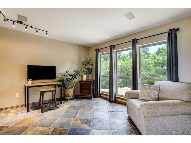 1851 Gore Dr, Larkspur, CO 80118