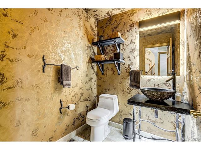 1851 Gore Dr, Larkspur, CO 80118