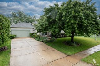 1710 Chestnut Hill Road, Plainfield, IL 60586