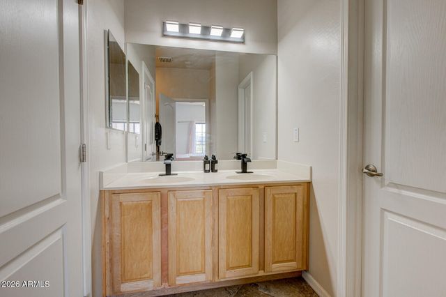 3441 E AVALON Drive, Phoenix, AZ 85018