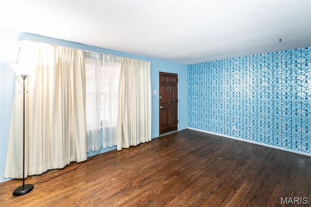 6272 Treeridge Trail, St Louis, MO 63129