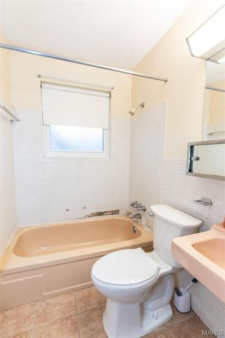 6272 Treeridge Trail, St Louis, MO 63129