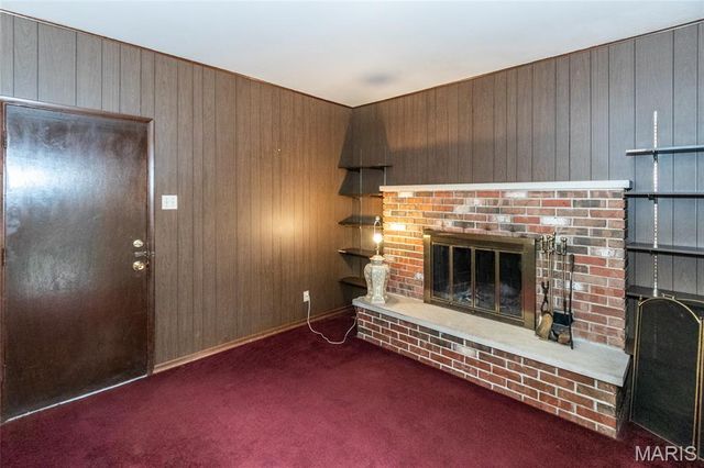 6272 Treeridge Trail, St Louis, MO 63129