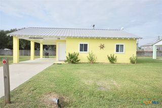 75 Unit # 2 Bayview Street, Port O'connor, TX 77982