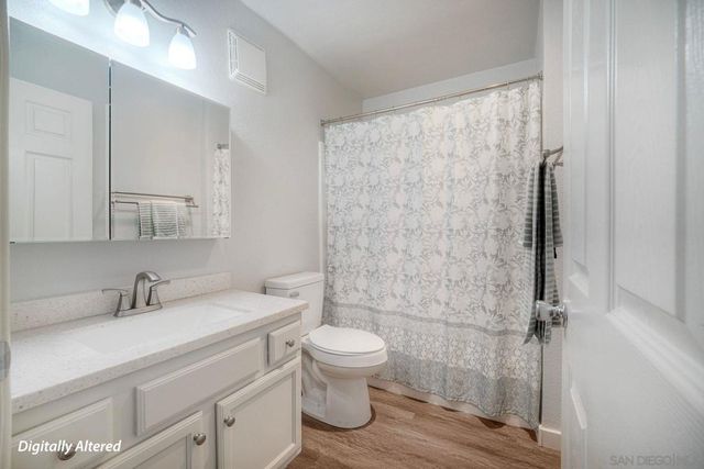 432 Edgehill Lane 165, Oceanside, CA 92054