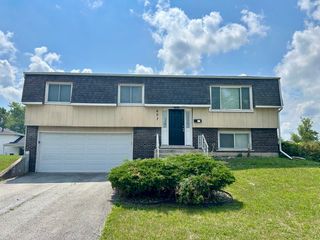 607 Sullivan Lane, University Park, IL 60484