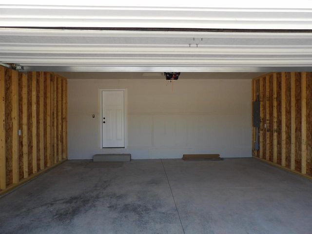 2509 LAWRENCE DRIVE, De Pere, WI 54115