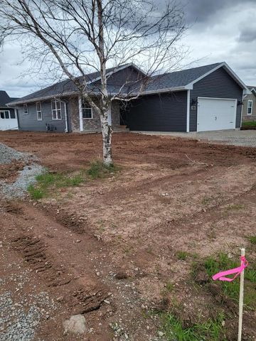 2509 LAWRENCE DRIVE, De Pere, WI 54115