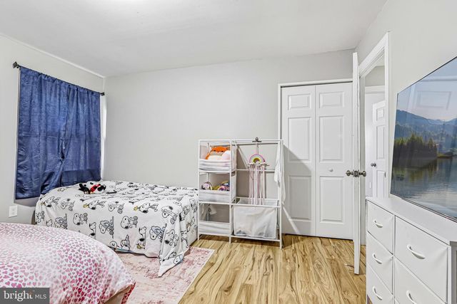 52 HASTING LN, Willingboro, NJ 08046