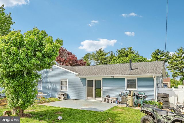 52 HASTING LN, Willingboro, NJ 08046