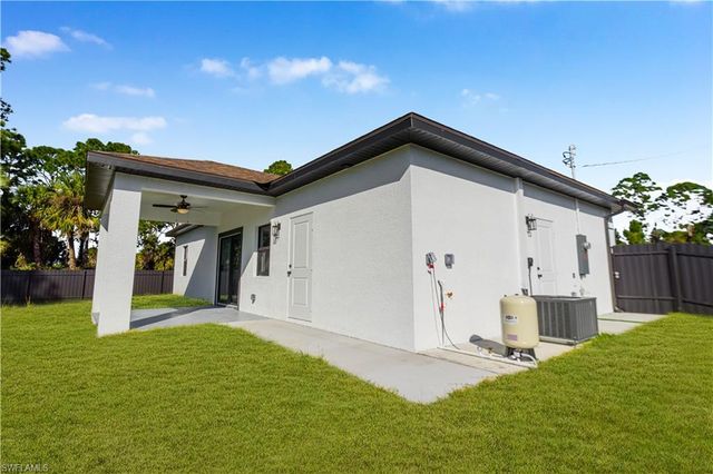 745 Roma AVE S, Lehigh Acres, FL 33974